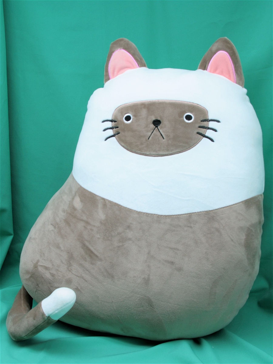 

Мягкая игрушка АКИМБО КИТ - подушка Кот 50 см, Белый;серый, Кот 50 см.