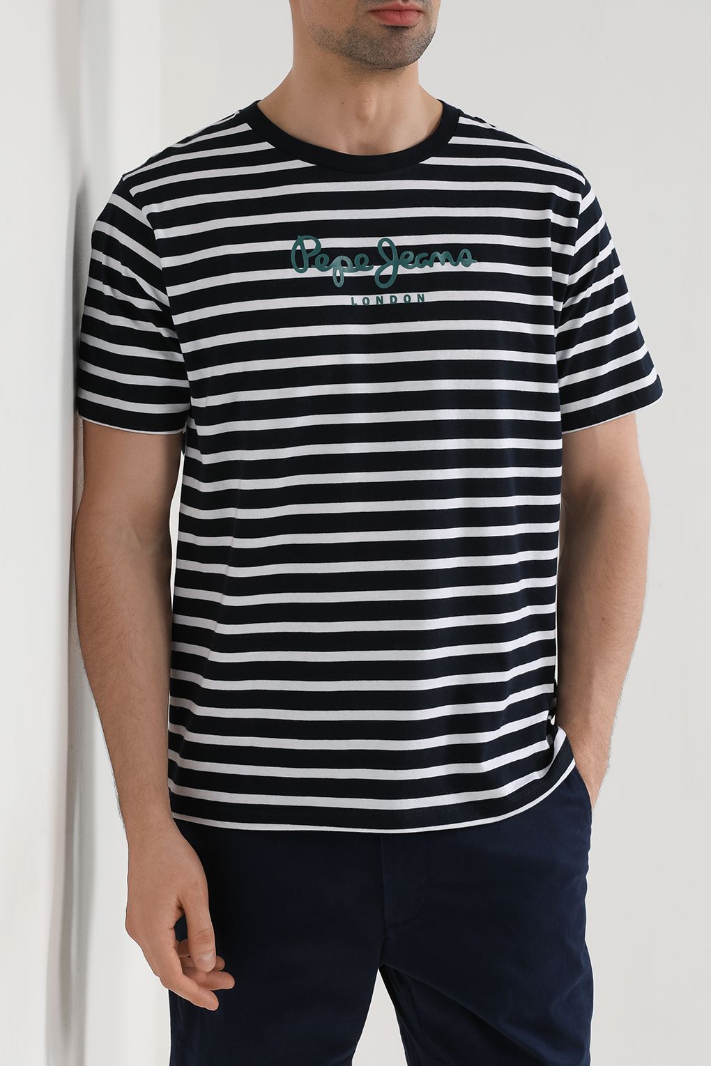 Футболка мужская Pepe Jeans PM509407 синяя 2XL 3490₽