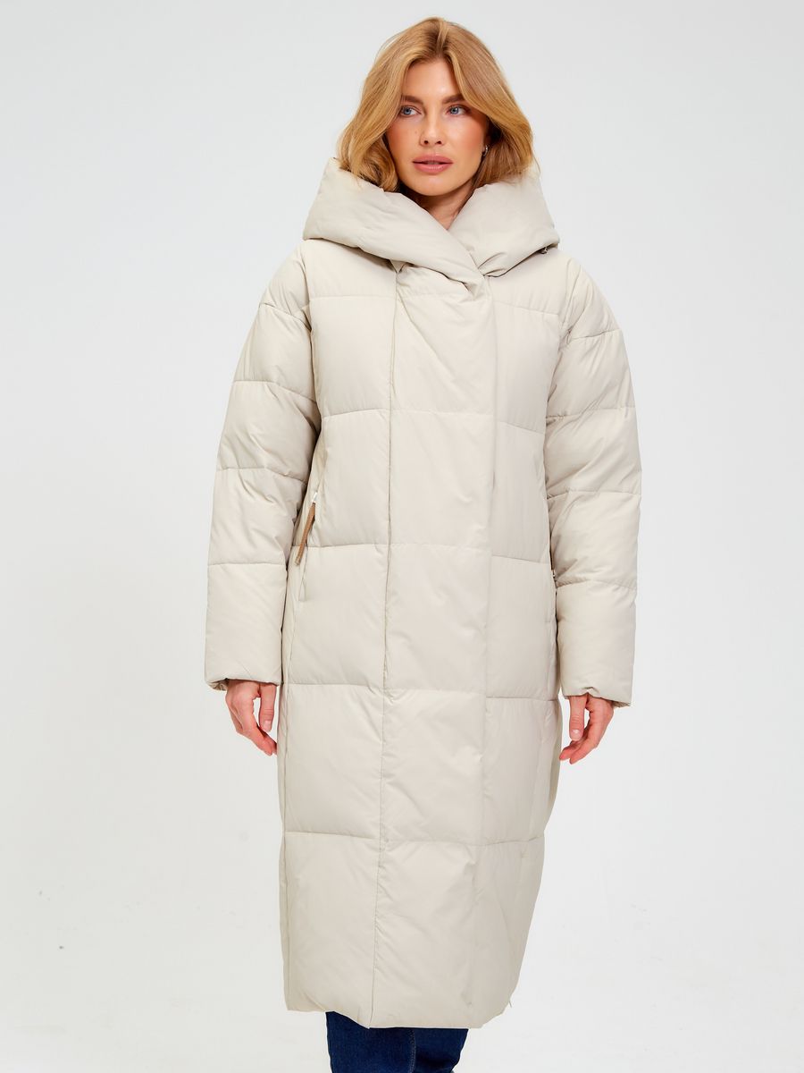 Пальто женское LAWINTER 83417 бежевое 46 RU 9300₽