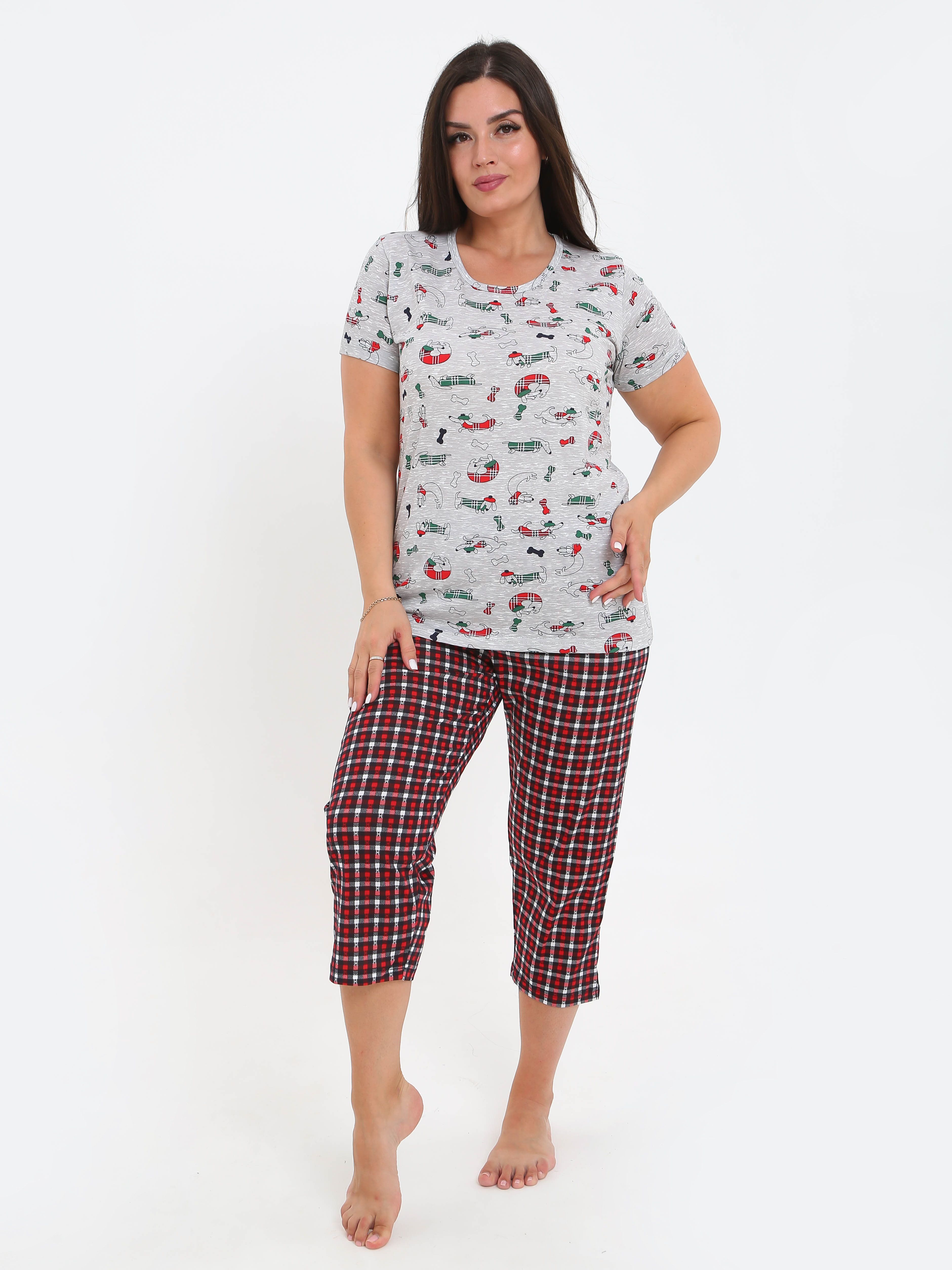 Пижама женская Soft home П004 разноцветная 52 RU