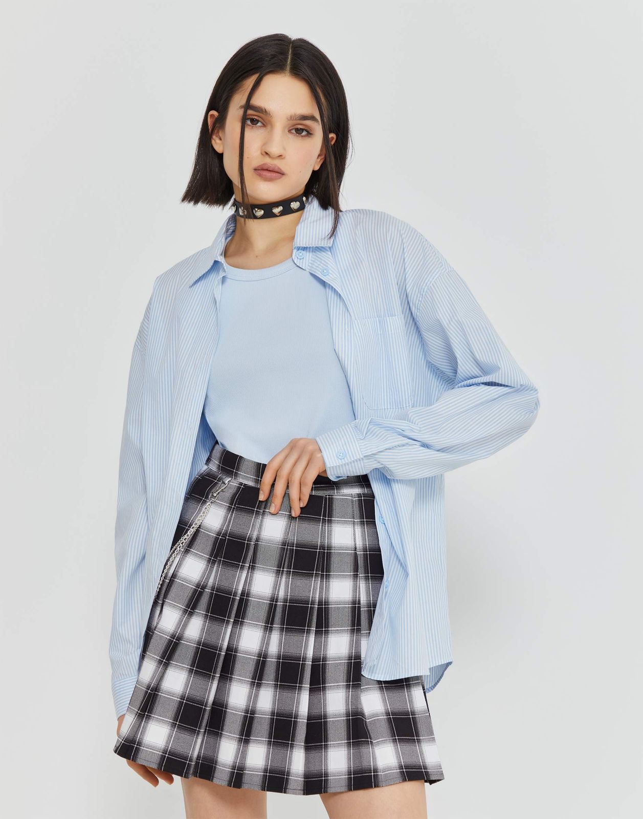 

Рубашка для девочки Gloria Jeans GWT003338 голубой/белый 15-18л/170, GWT003338