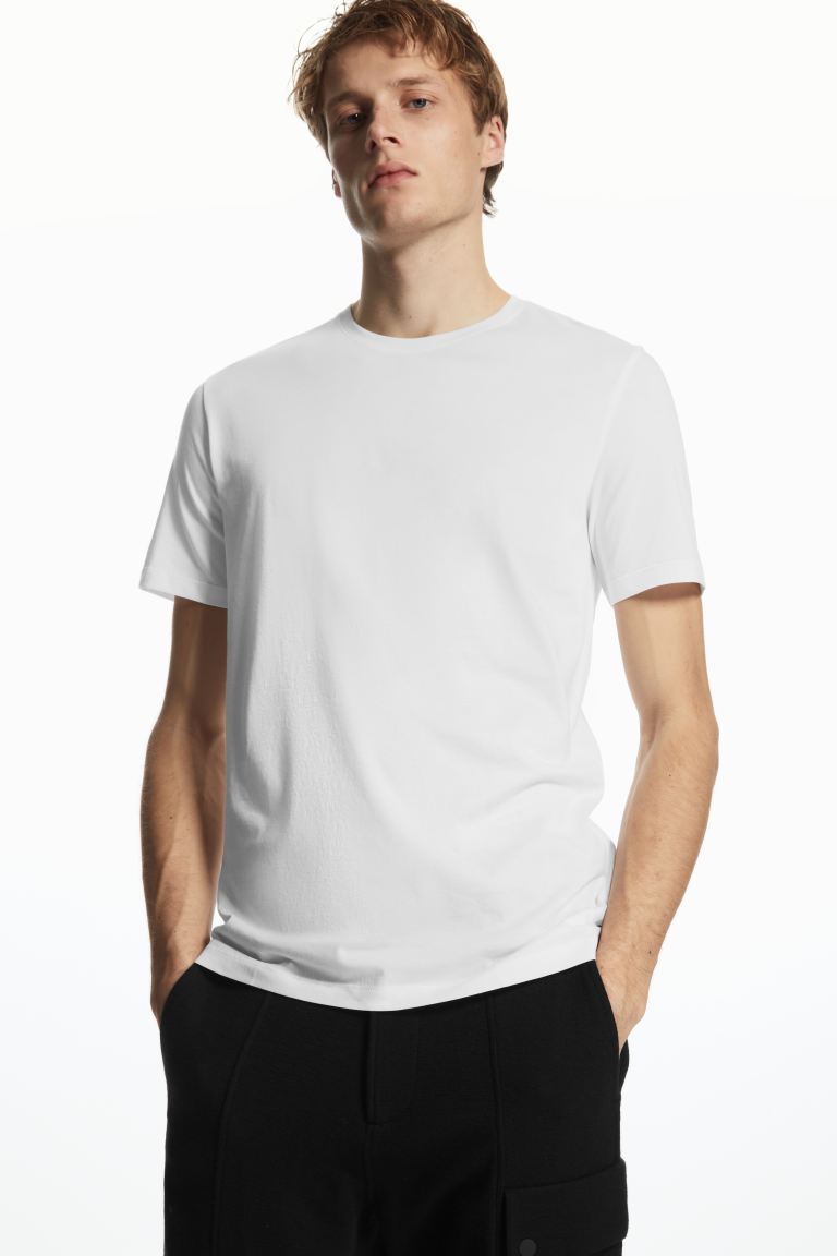 

Футболка мужская COS 0984692008 бежевая 2XL (доставка из-за рубежа), 0984692008
