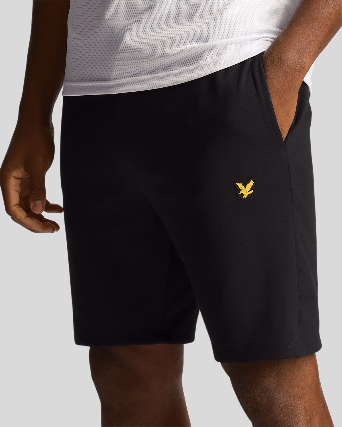 Трикотажные шорты мужские Lyle&Scott ML414VOG_Z865 черные S