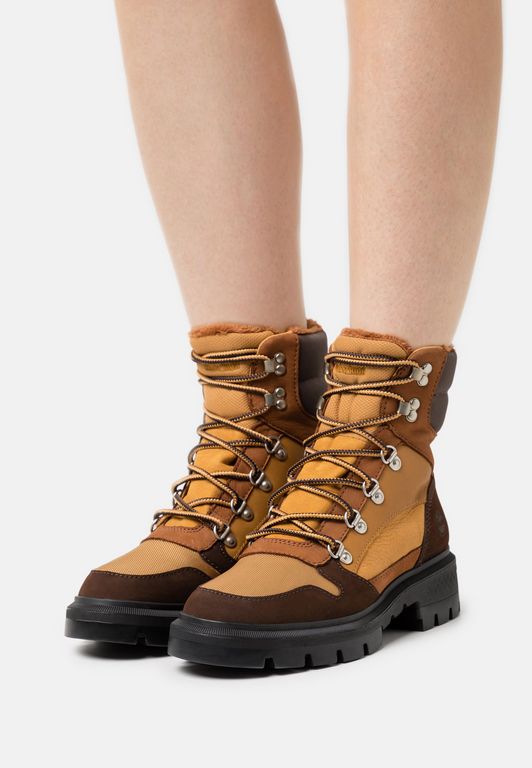 

Ботинки женские Timberland TI111N0BJ черные 39 EU, Черный, TI111N0BJ