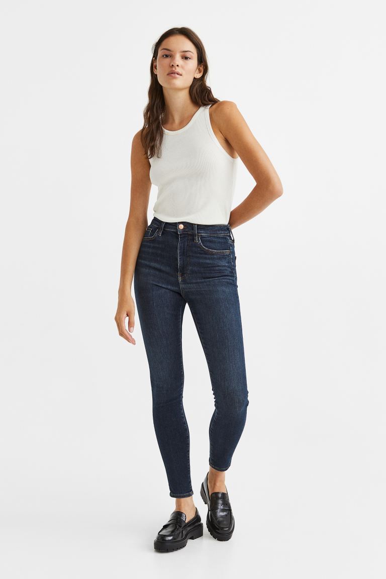 

Джинсы женские H&M 0986211017 синие 4XL (доставка из-за рубежа), Синий, 0986211017