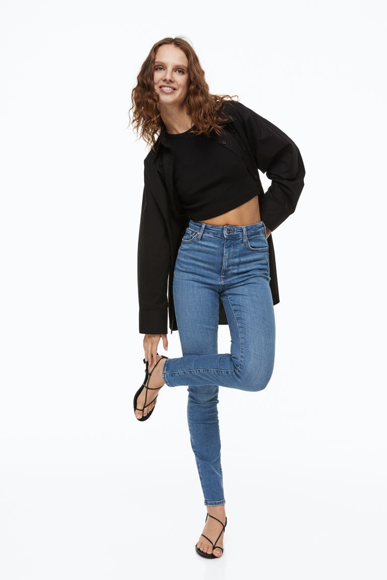 

Джинсы женские H&M 0986343008 синие 32 (доставка из-за рубежа), Синий, 0986343008