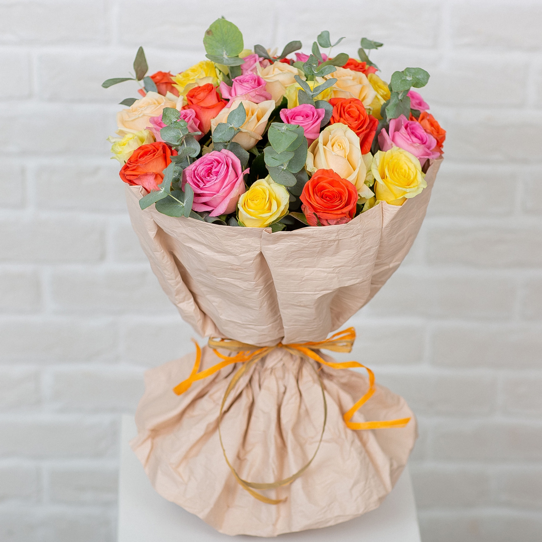 

Букет роз 31 шт Sfloristic "Ассорти из роз" , 60 см
