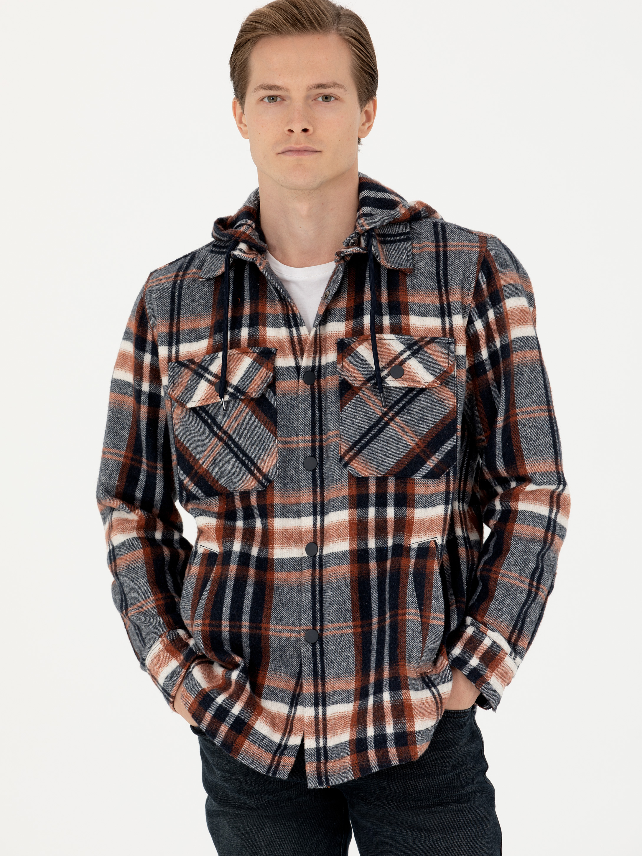 

Рубашка мужская Cacharel G051SZ0040BERSON разноцветная XL, Разноцветный, G051SZ0040BERSON