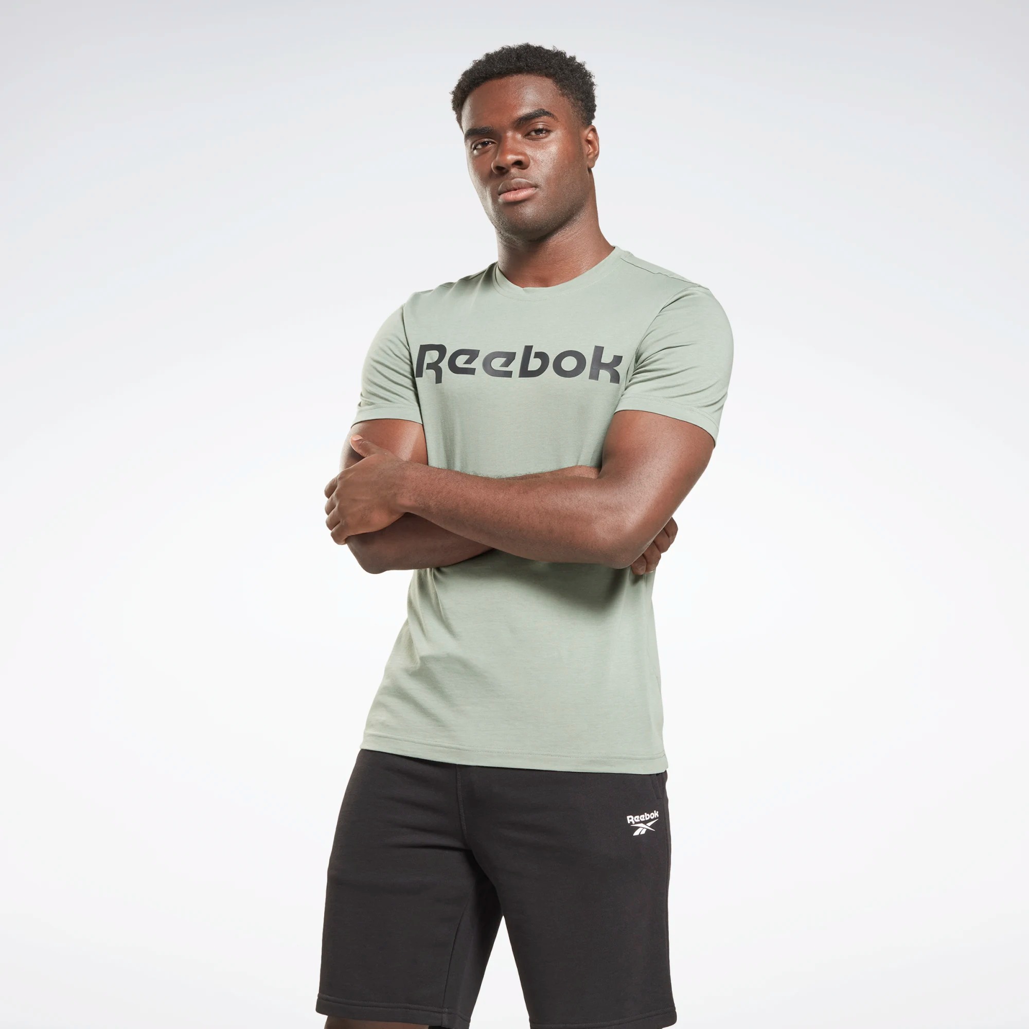 

Футболка мужская Reebok Series Linear Logo Tee зеленая L, Series Linear Logo Tee