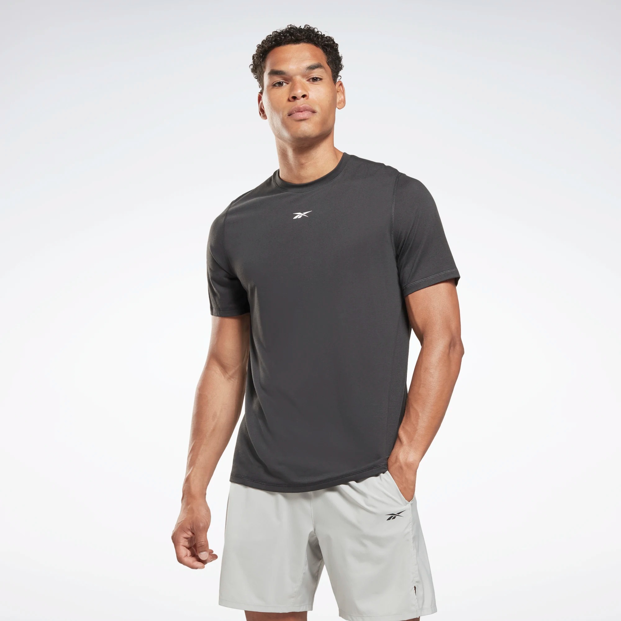 

Футболка мужская Reebok TRAIN SUP TEE черная XL, TRAIN SUP TEE