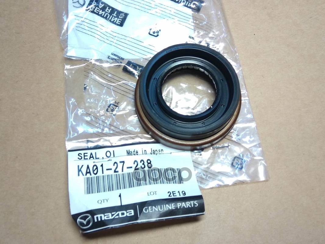 

Сальник привода Mazda KA0127238 Nsin0022372340