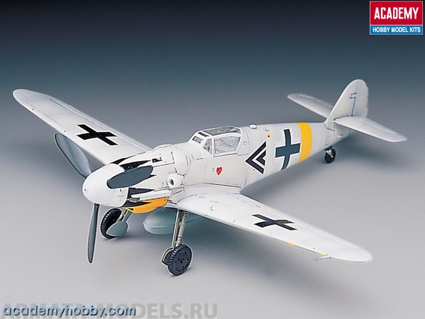 

12454 Самолет Messerschmitt Bf-109G-14