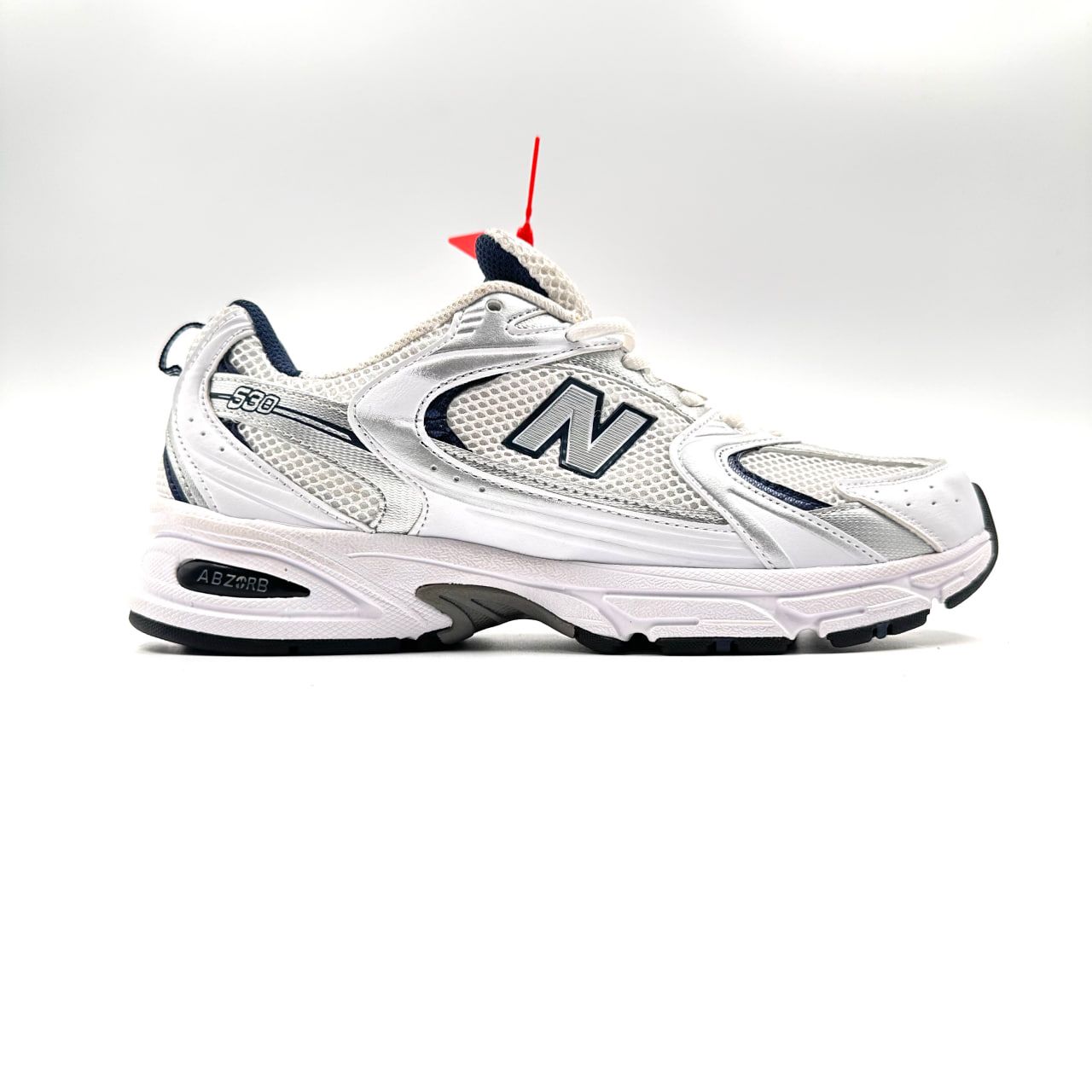 

Кроссовки мужские New Balance 530 белые 37 EU, Белый, 530