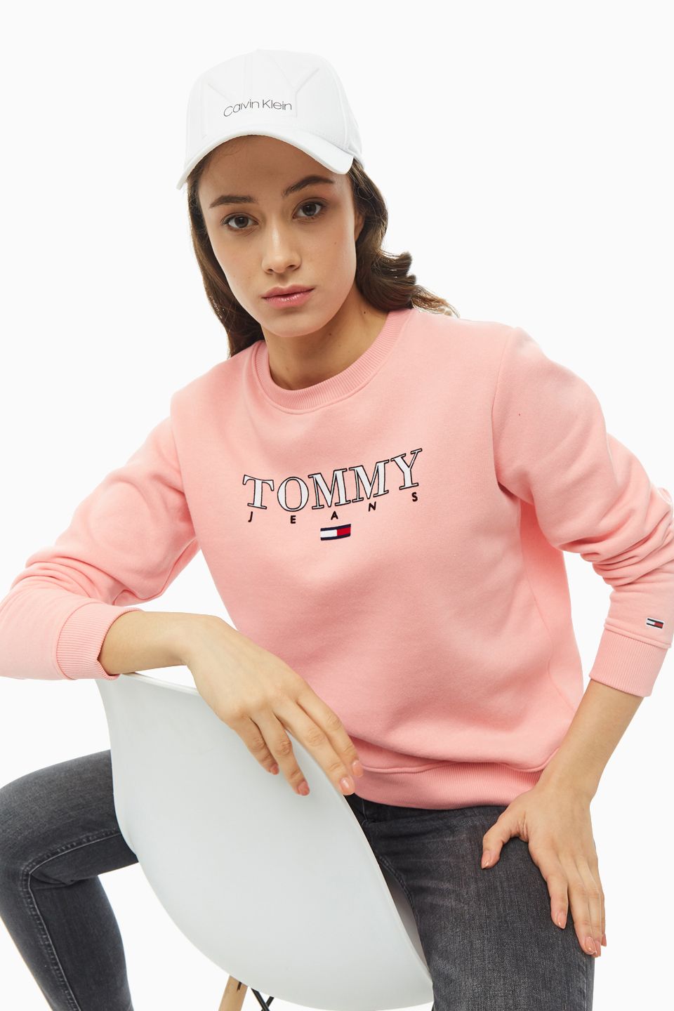 Свитшот женский Tommy Jeans DW0DW07543 TE6 розовый L