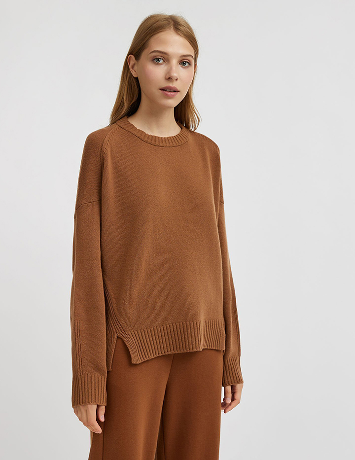 

Джемпер женский United Colors of Benetton 21A_1244D1P11 коричневый XS, 21A_1244D1P11
