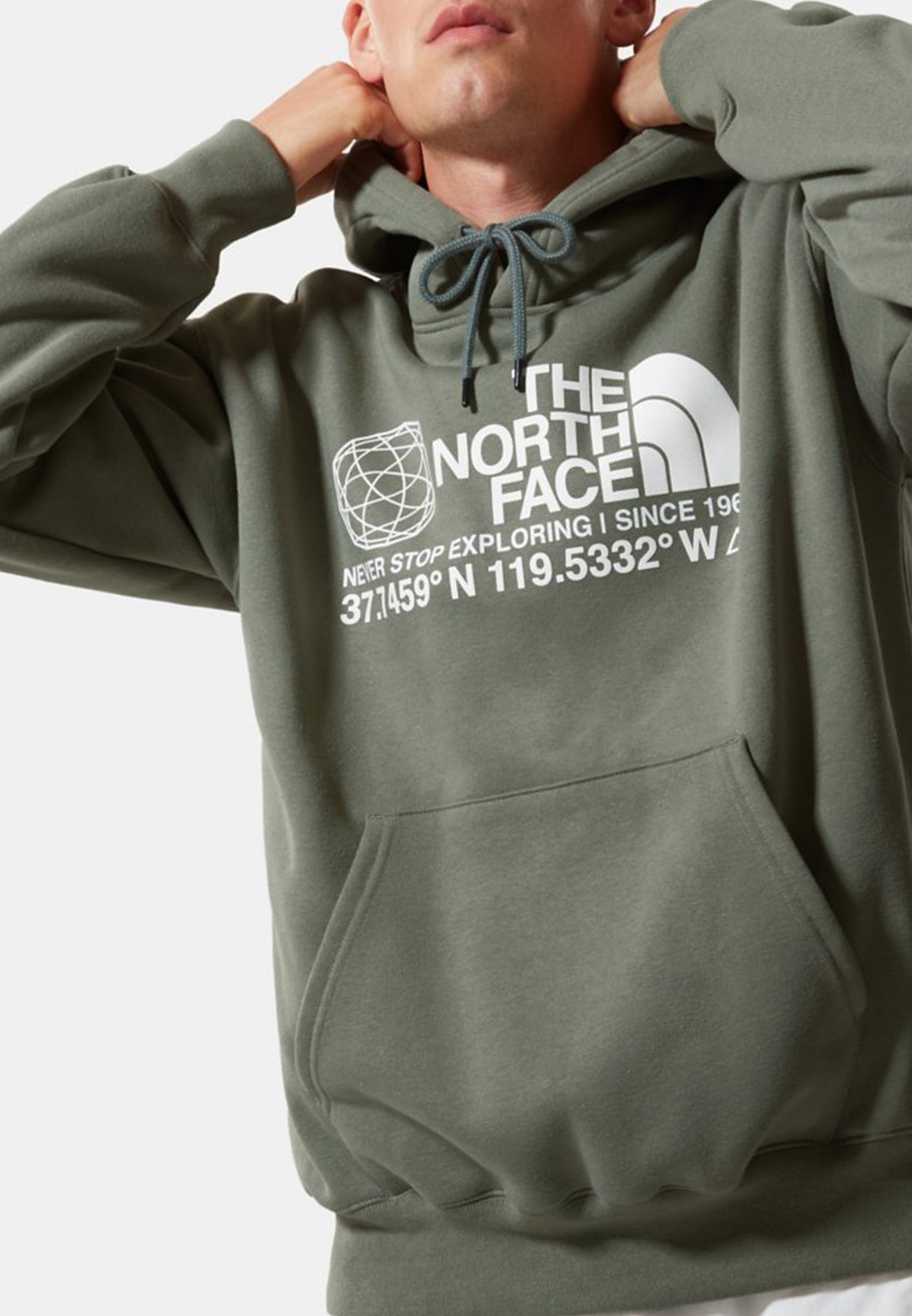 

Худи женское The North Face 130649 зеленое 2XL, 130649