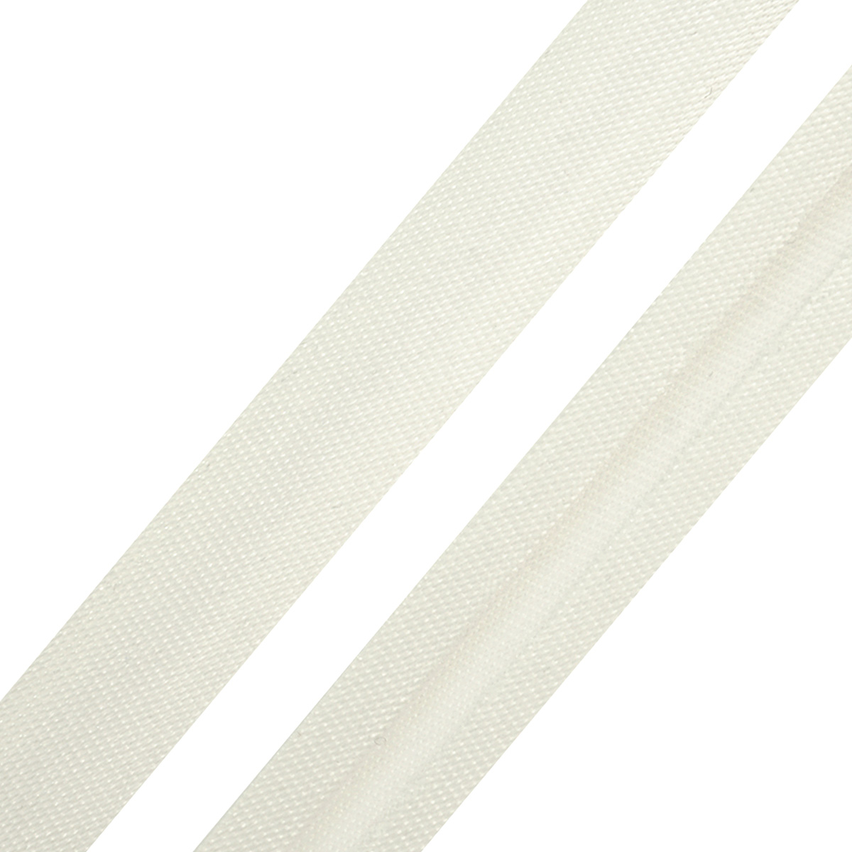 

Косая бейка Astra&Craft, 1,5см*5м (6001 белый), 1 шт