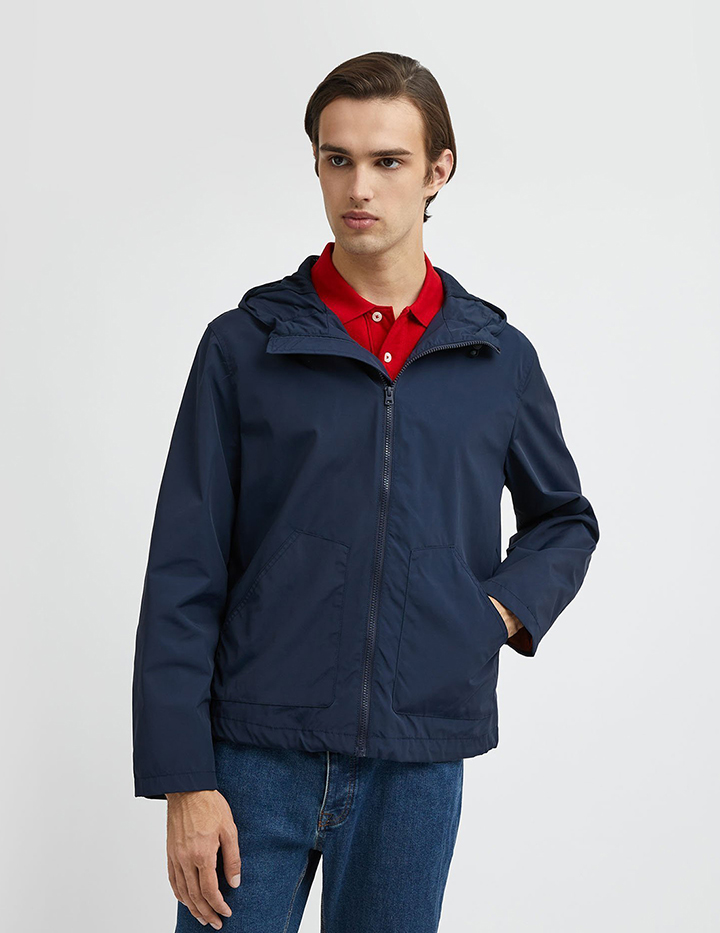 

Ветровка мужская United Colors of Benetton 21A_22IZ53GZ8 синяя M, 21A_22IZ53GZ8