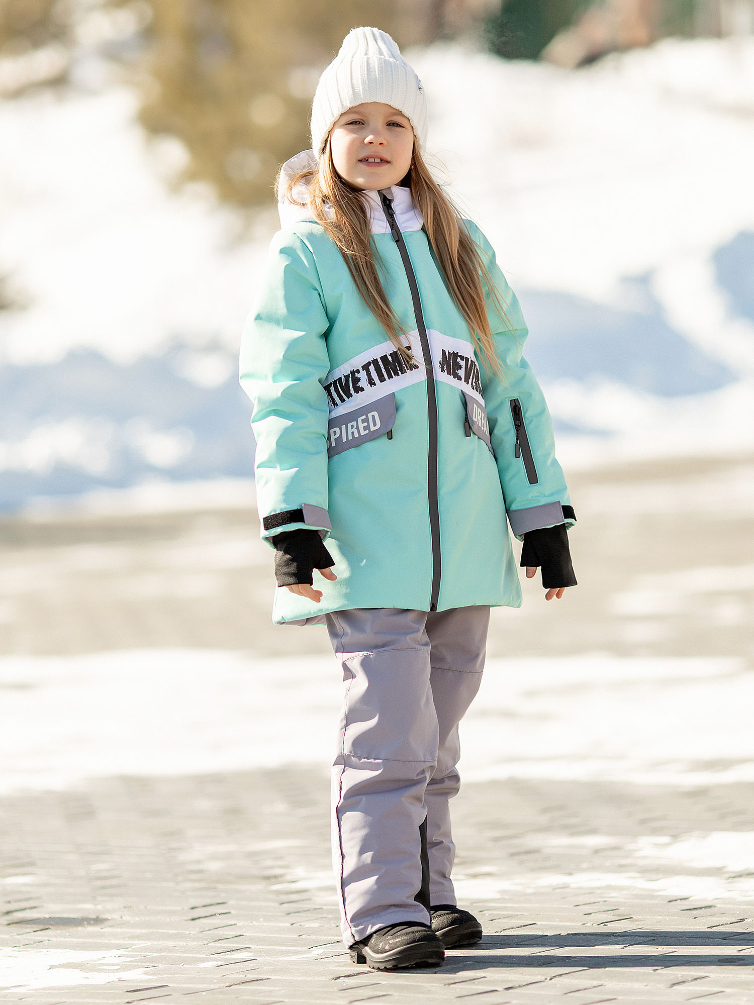 

Комплект верхней одежды Batik 127-23з-02 цв. тиффани/серо-бежевый р. 128, 127-23з-02