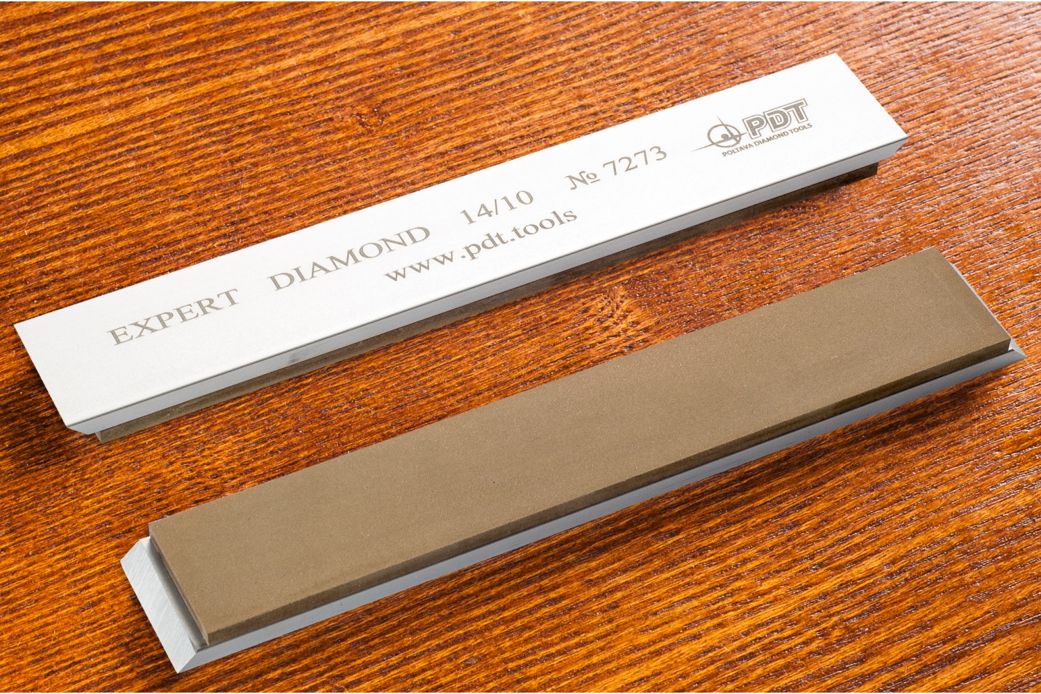 

Алмазный брусок для заточки PDT EXPERT 150-25-3мм 14/10 мкм на алюминиевом бланке, PDT EXPERT 150-25-3мм