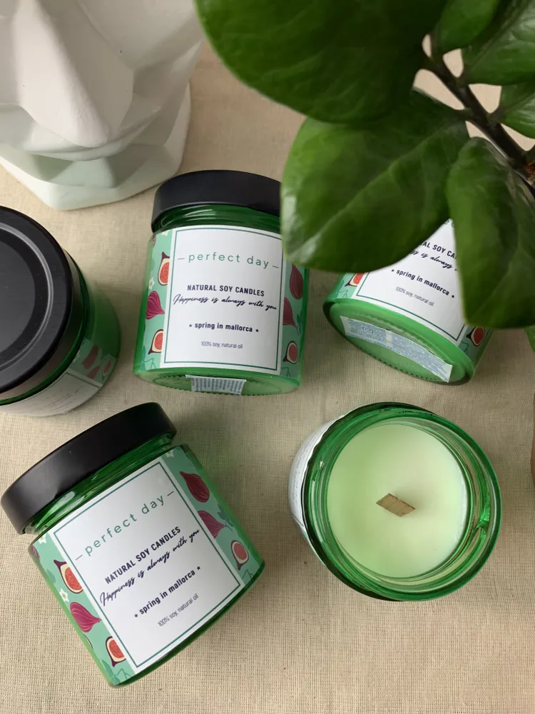 

Свеча ароматическая PERFECT DAY CANDLES IKRA0261824WF, Весна на Майорке/ spring in mallorca деревянный фитиль