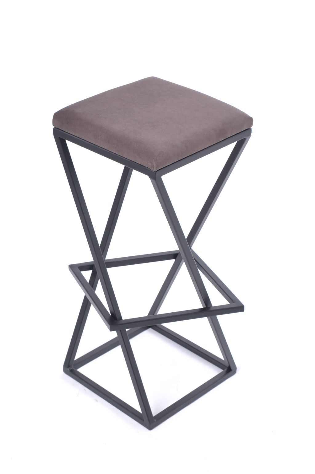 Стул барный с мягкой сидушкой