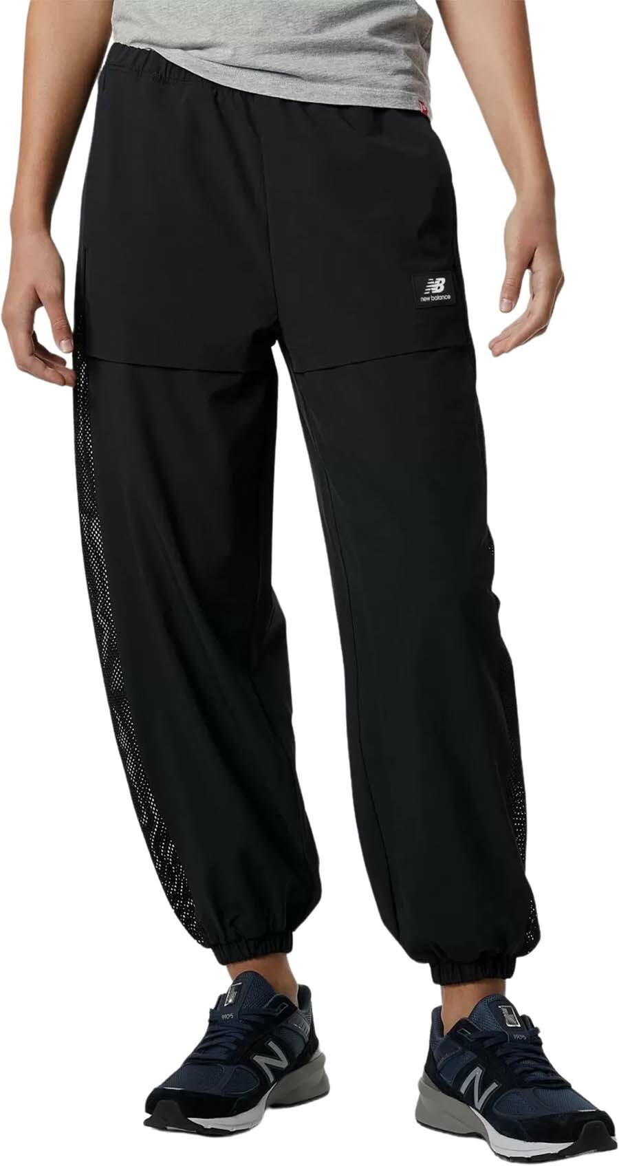 

Спортивные брюки женские New Balance WP21505-BK черные XS, WP21505-BK