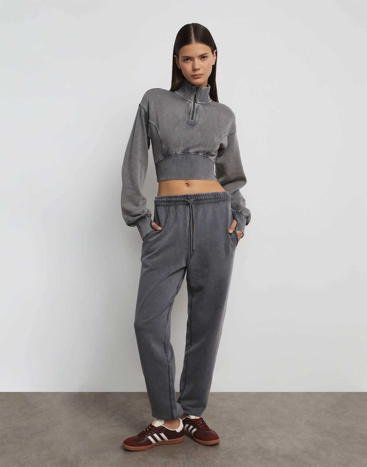 

Спортивные брюки женские Gloria Jeans GAC022987 серый M/170, GAC022987