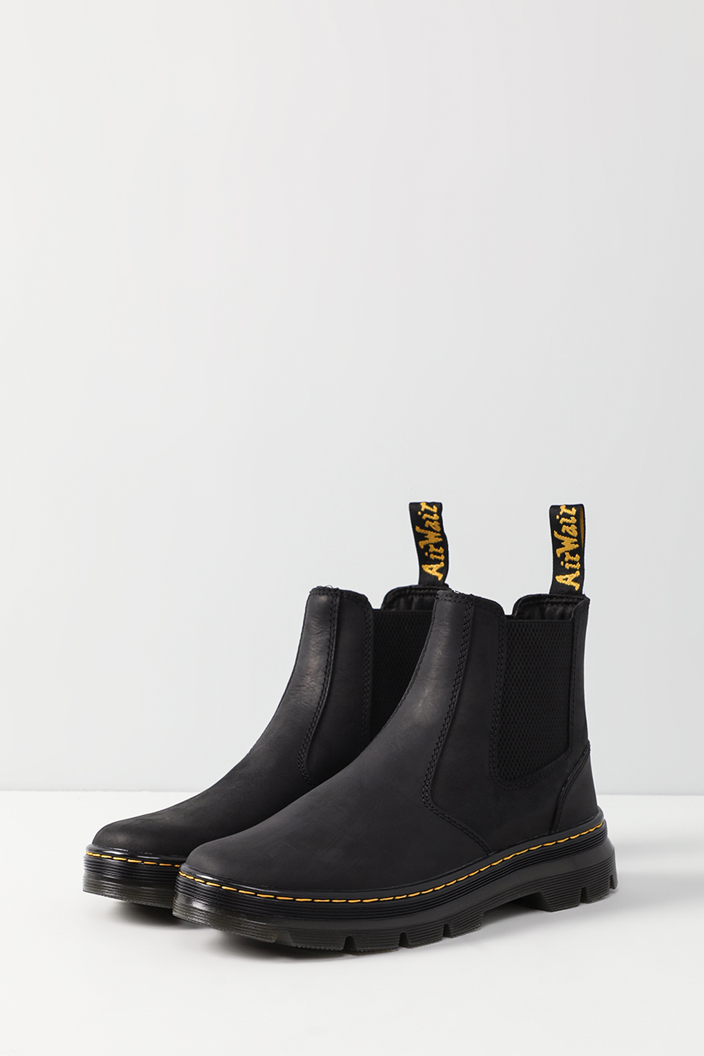 Ботинки женские Dr. Martens 26002001 черные 4 UK