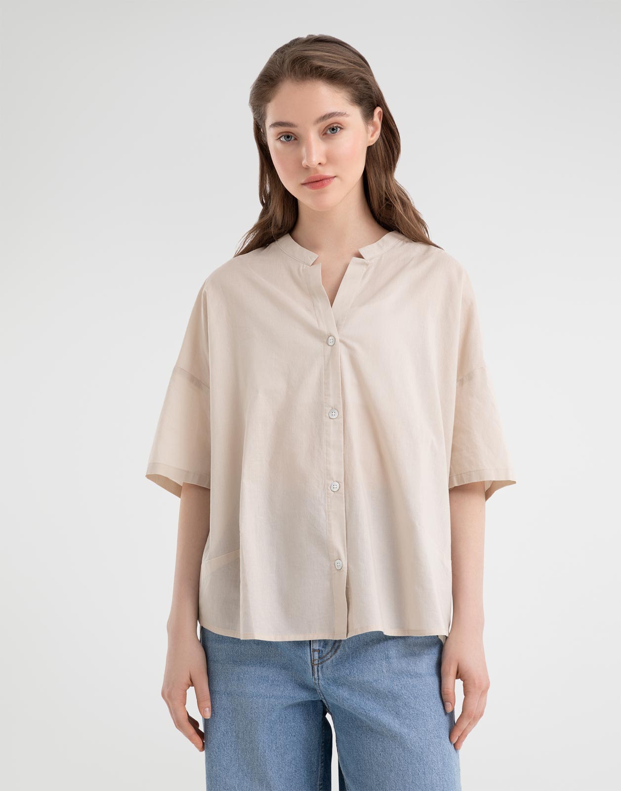 

Рубашка женская Gloria Jeans GWT002491 бежевая M, Бежевый, GWT002491