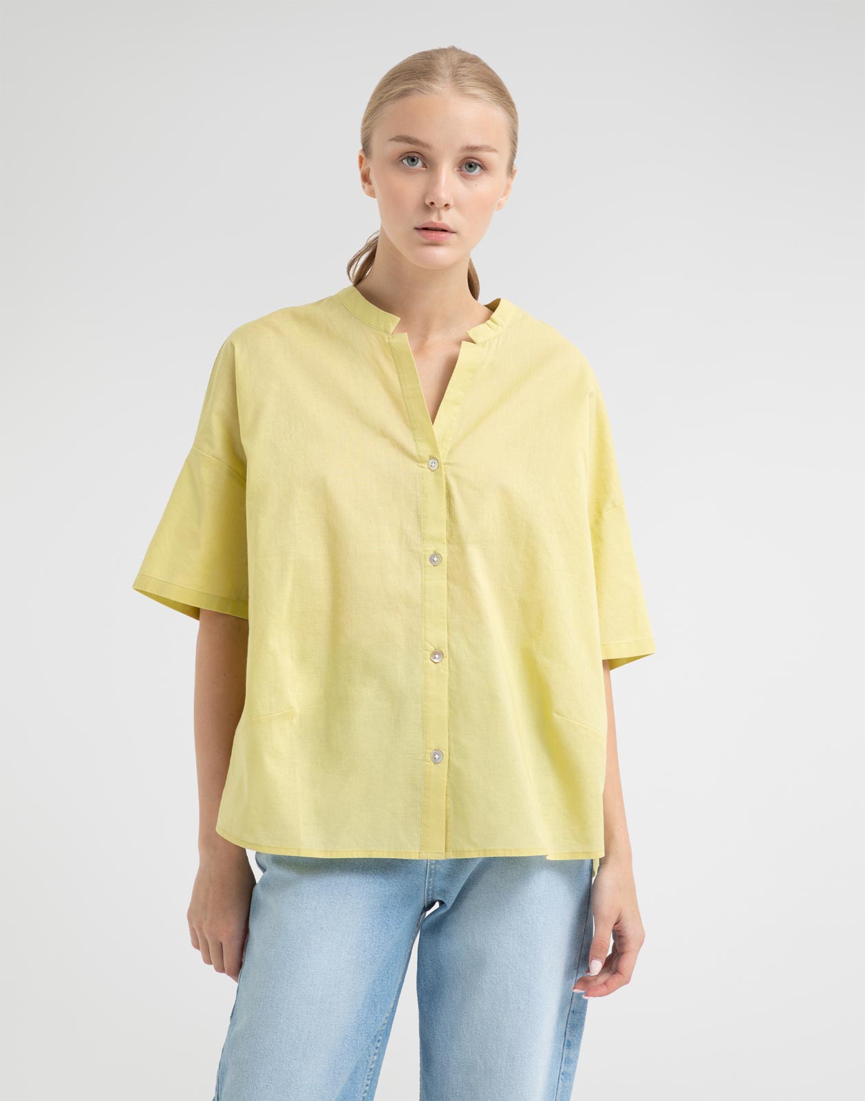 

Рубашка женская Gloria Jeans GWT002491 желтая M, Желтый, GWT002491