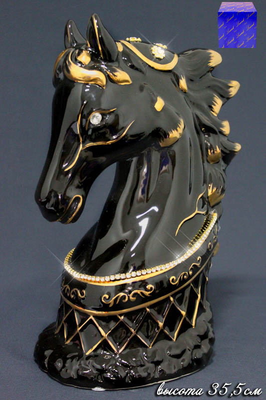 Статуэтка Лошадь 30,5см. в подарочной упаковке Фарфор 117-011 118-117-011