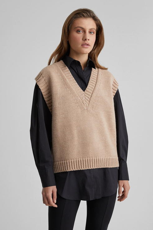 

Жилет женский AIM Clothing V-324-PHR бежевый 42-44 RU, V-324-PHR