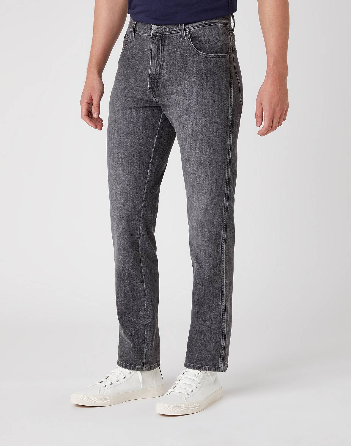 

Джинсы мужские Wrangler W121P416N серые 31/32, W121P416N