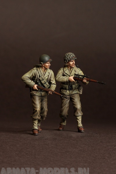 

3003SOGA US Infantry sniper and infantryman.