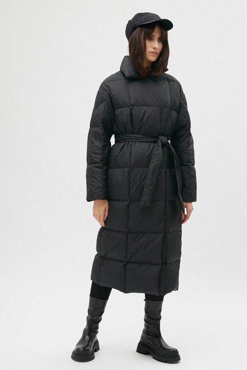 

Пуховик-пальто женский Consowear WDL 210501 черный 44 RU, WDL 210501