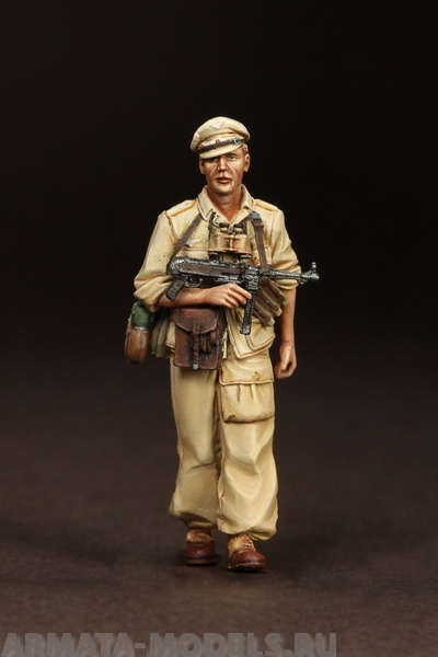

35129SOGA Officer Fallschirmjager- Brigade Ramcke. El Alamein, August 1942.