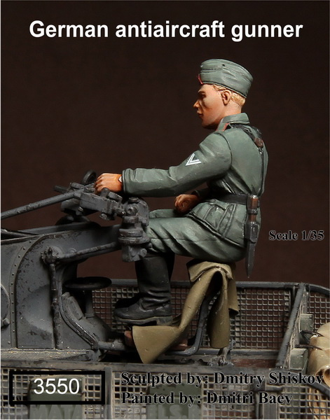 

3550SOGA German antiaircraft gunner