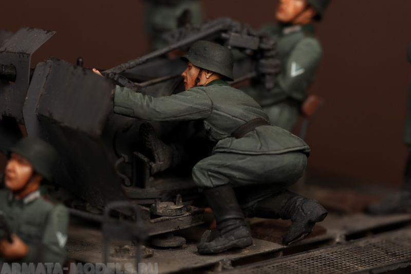 

3557SOGA German antiaircraft gunner