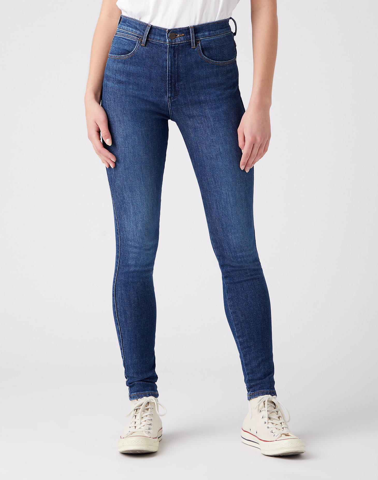 

Джинсы женские Wrangler W27HXR44Z синие 28/32, W27HXR44Z