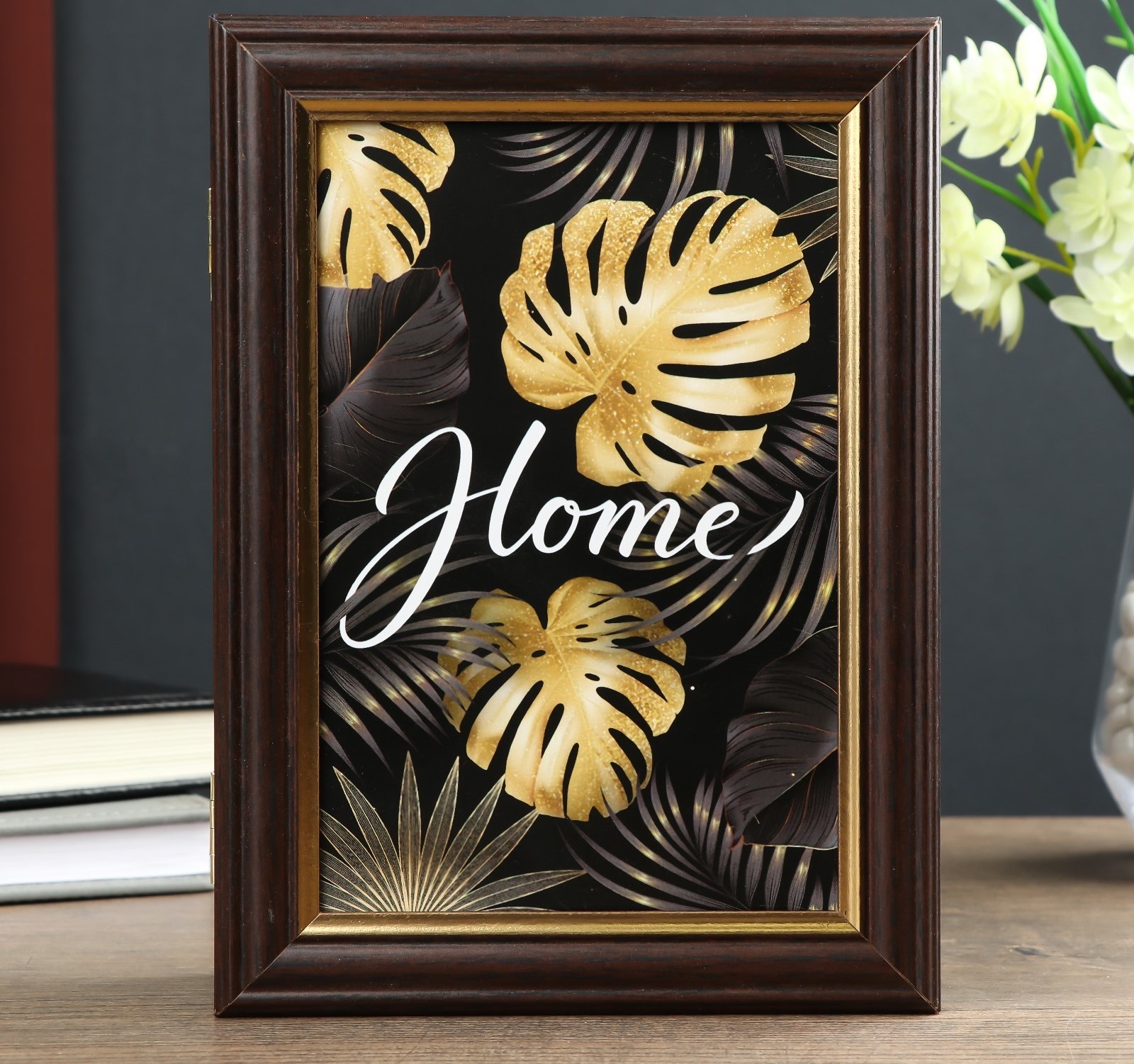 

КНР "Home черный-золото", венге, 15х21 см, "Home черный-золото", венге, 15х21 см