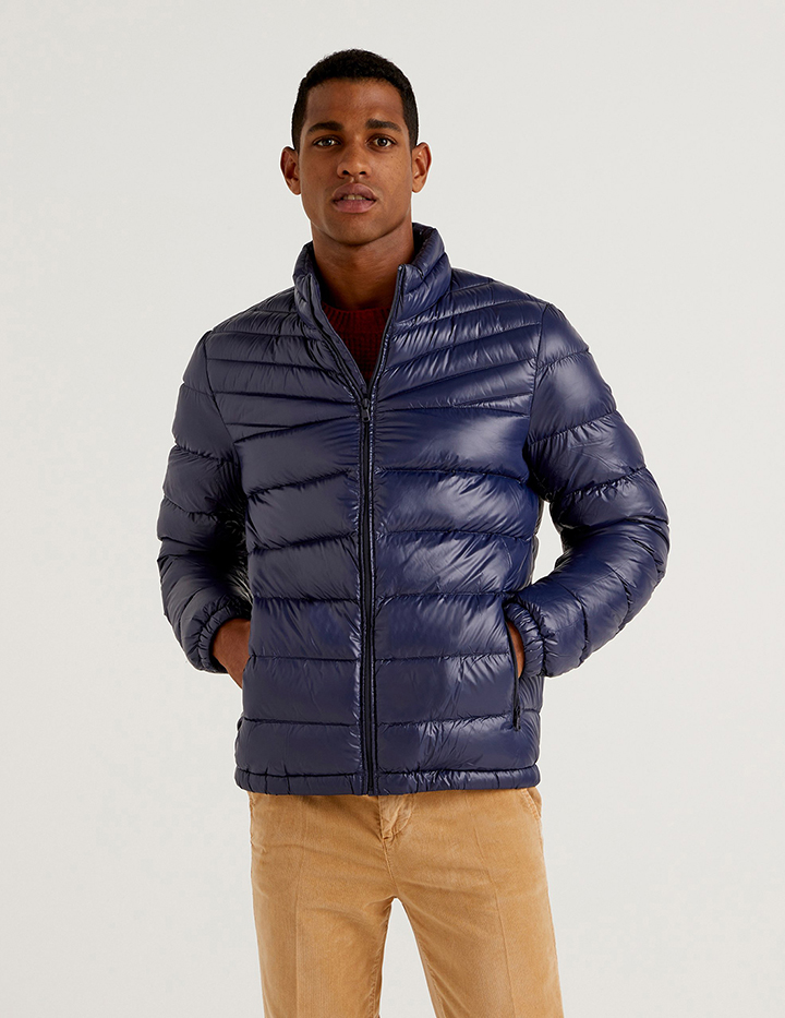 

Куртка мужская United Colors of Benetton 21A_2RQ453HB8 синяя 2XL, 21A_2RQ453HB8