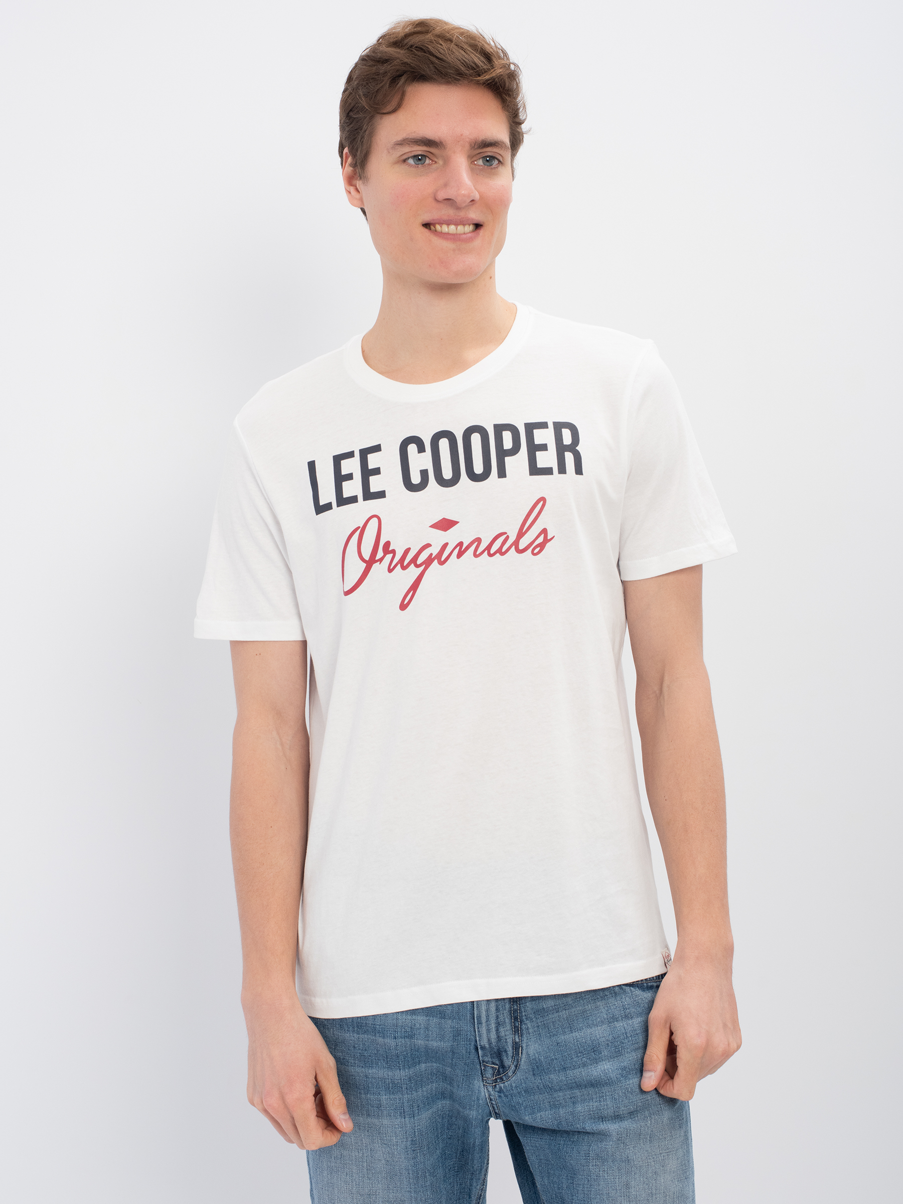 

Футболка мужская Lee cooper MT2A115566BS2LC-WH белая L, MT2A115566BS2LC-WH