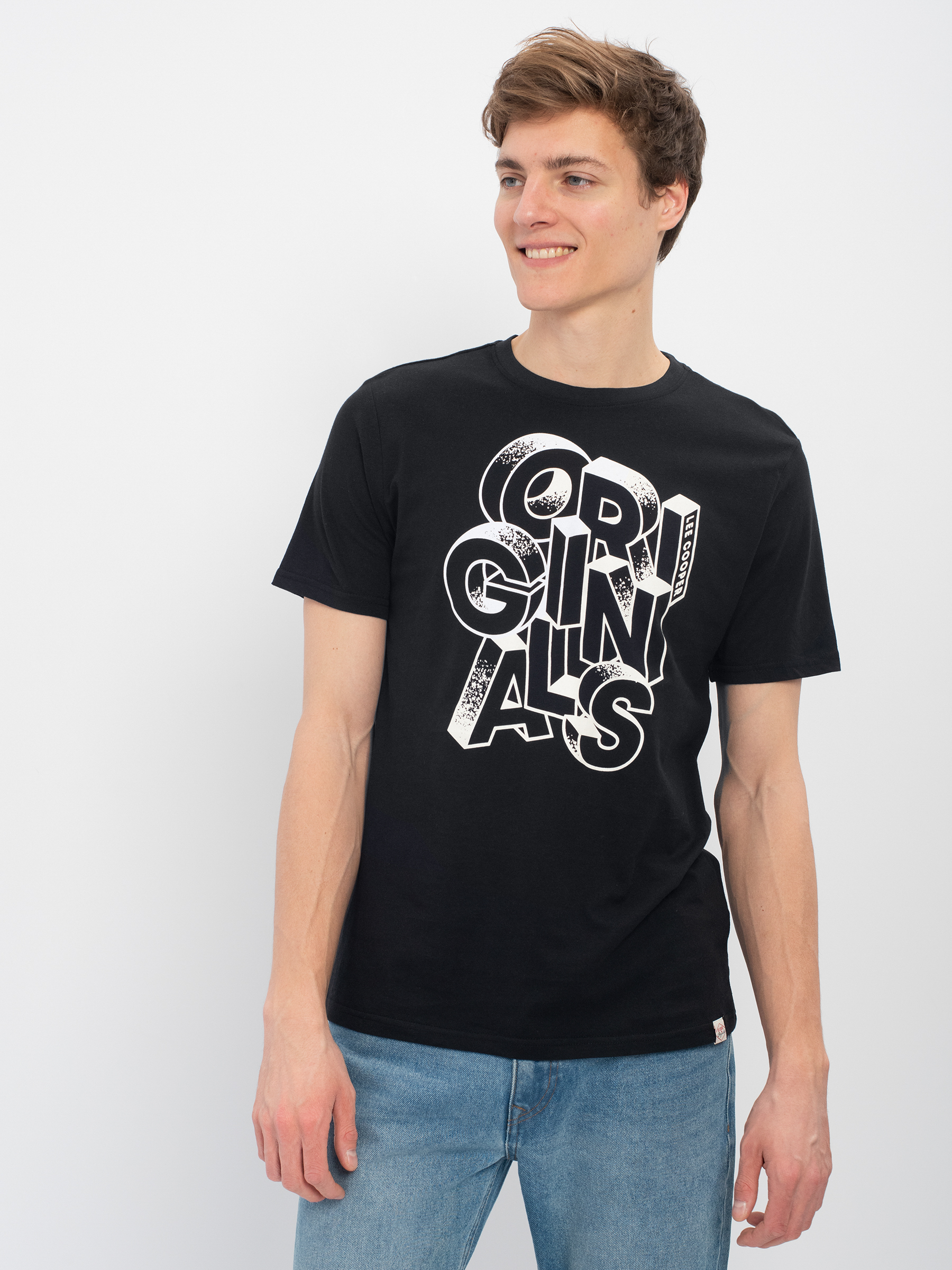 

Футболка мужская Lee cooper MT2A120474BS2LC-BLK черная XL, MT2A120474BS2LC-BLK