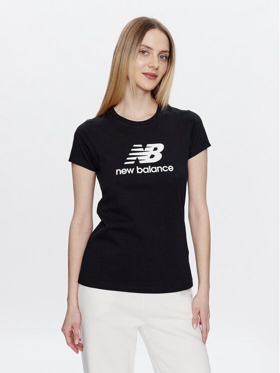 

Футболка женская New Balance 0000302699254 черная S (доставка из-за рубежа), Черный, 0000302699254