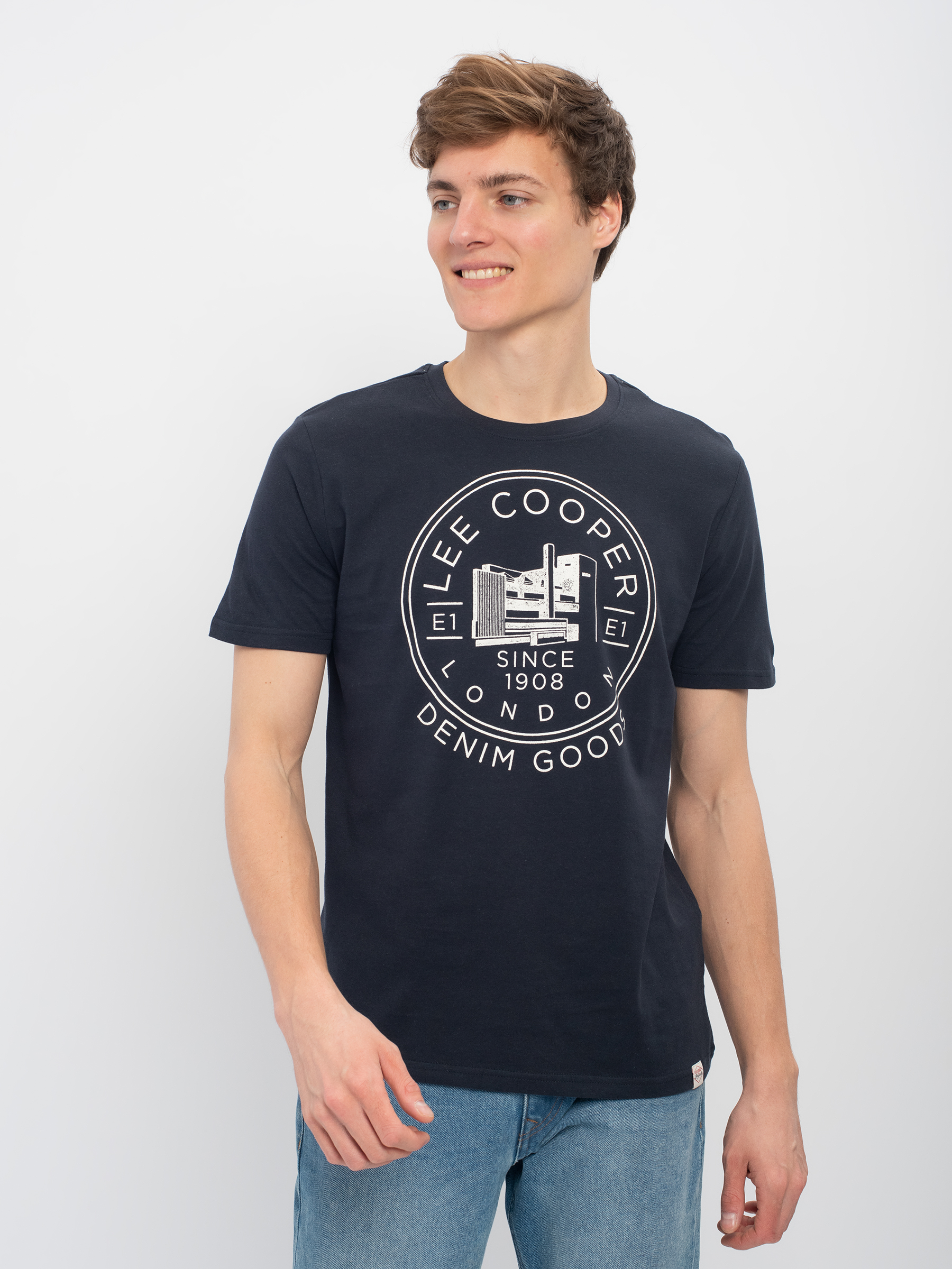 

Футболка мужская Lee cooper MT2A120477BS2LC3-DN черная M, MT2A120477BS2LC3-DN