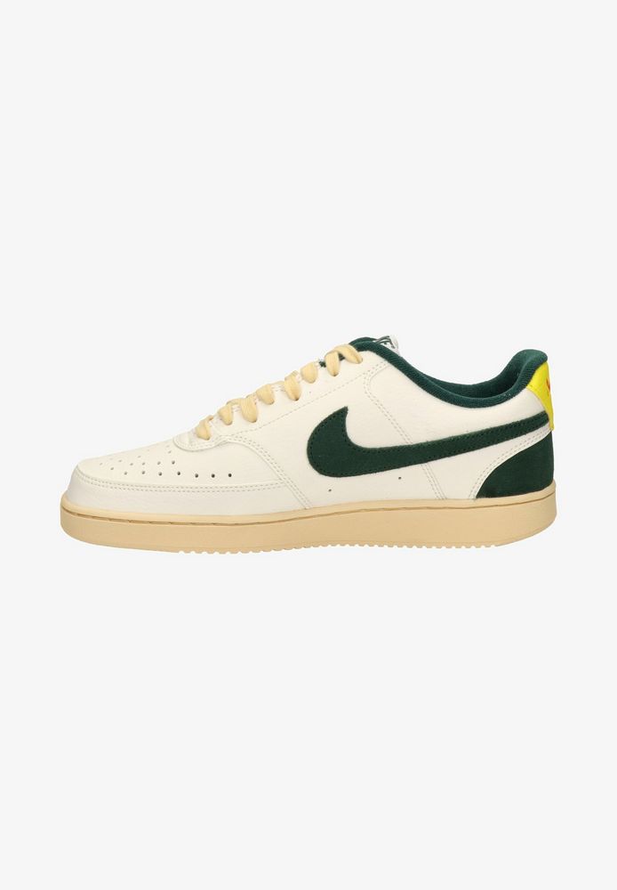 

Кеды мужские Nike SB NS412O04E белые 42.5 EU, Белый, NS412O04E