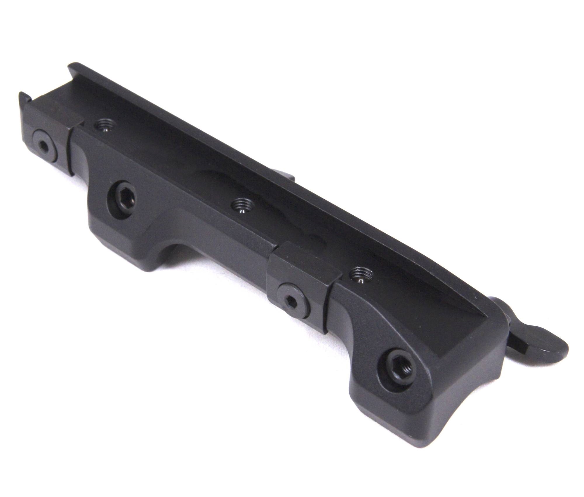 

Быстросъемный кронштейн MAK на Blaser R93 под LM-призму (5092-40193), 5092-40193
