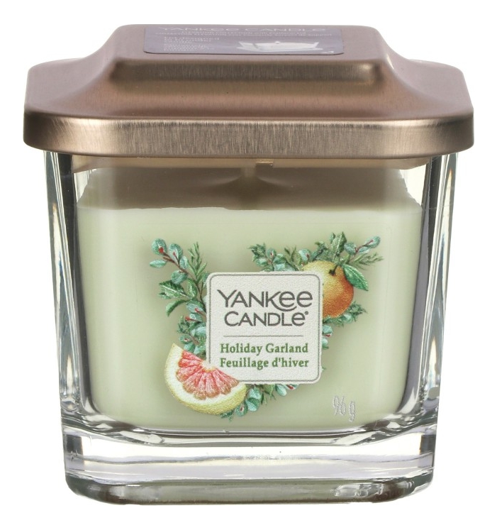 фото Ароматическая свеча yankee candle holiday garland свеча 96 г