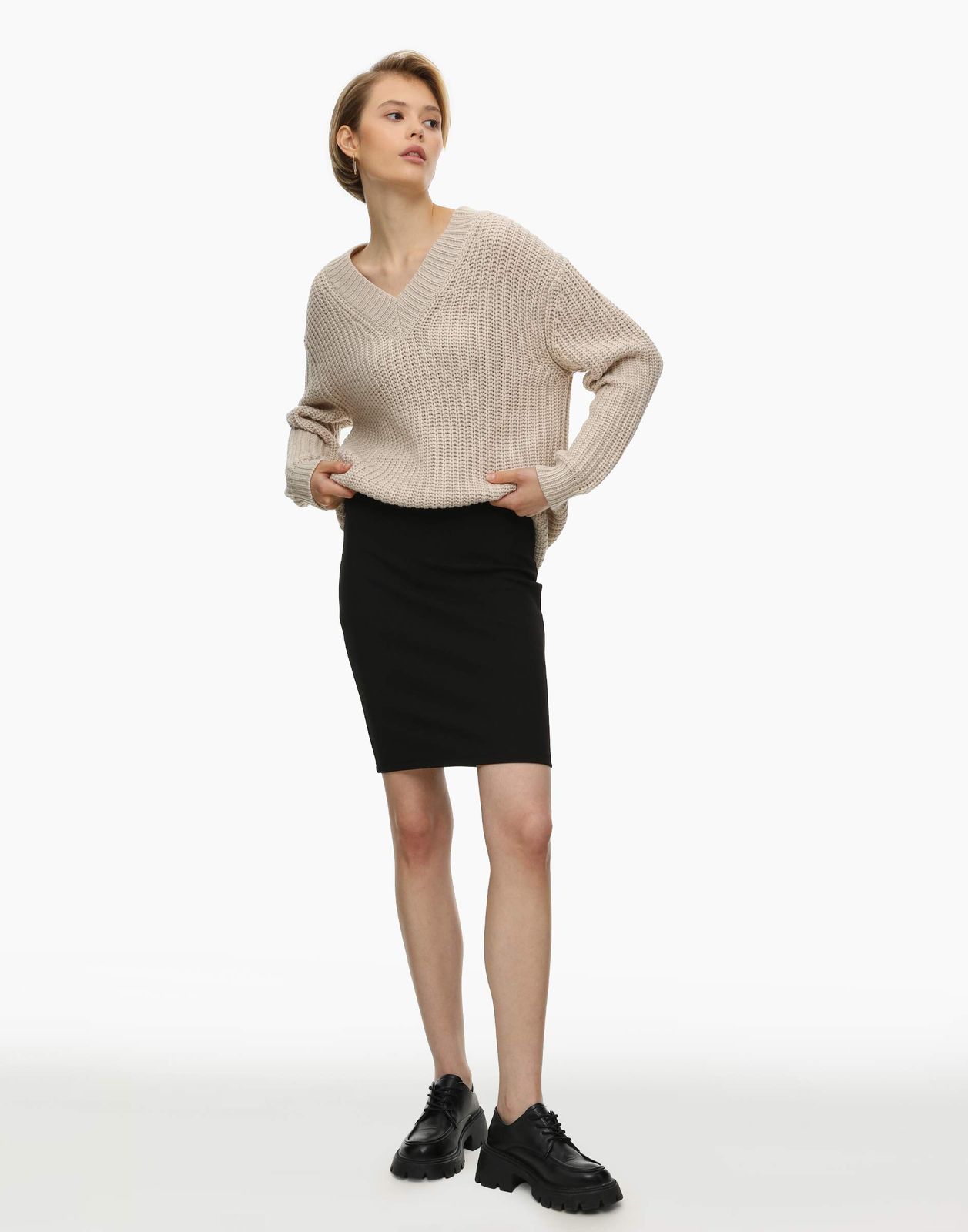 

Юбка женская Gloria Jeans GSU001175 черный S/164, GSU001175